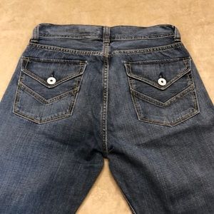 DKNY soho Jeans 30x32 Jeans with Button pockets.